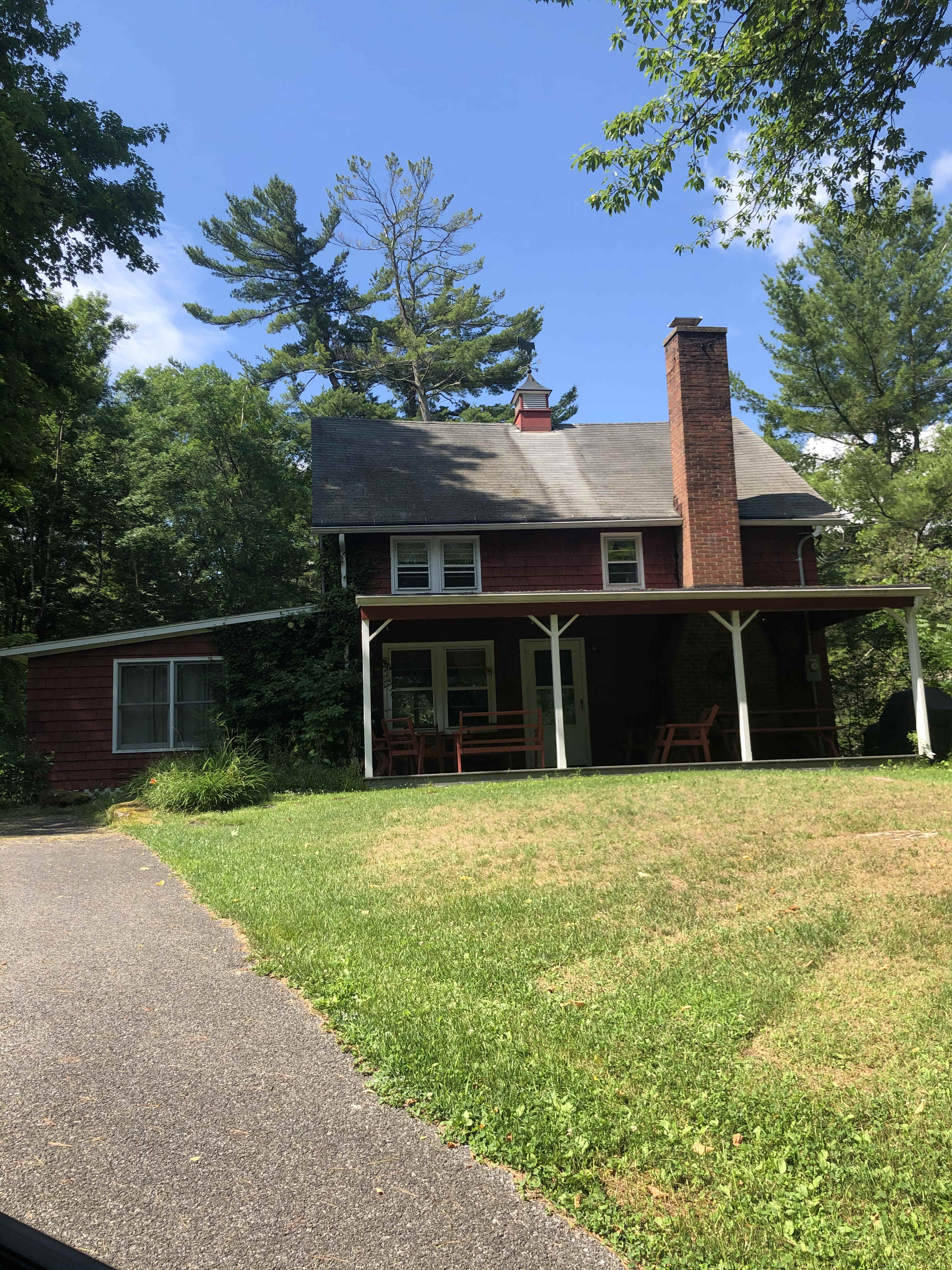 Building photograph for 111 FARNUM ROAD